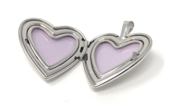 14K Gold Engraved Fancy Heart Locket Charm Pendant